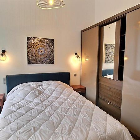 Appartement De Charme Dans Immeuble Haussmannien Périgueux Exteriér fotografie