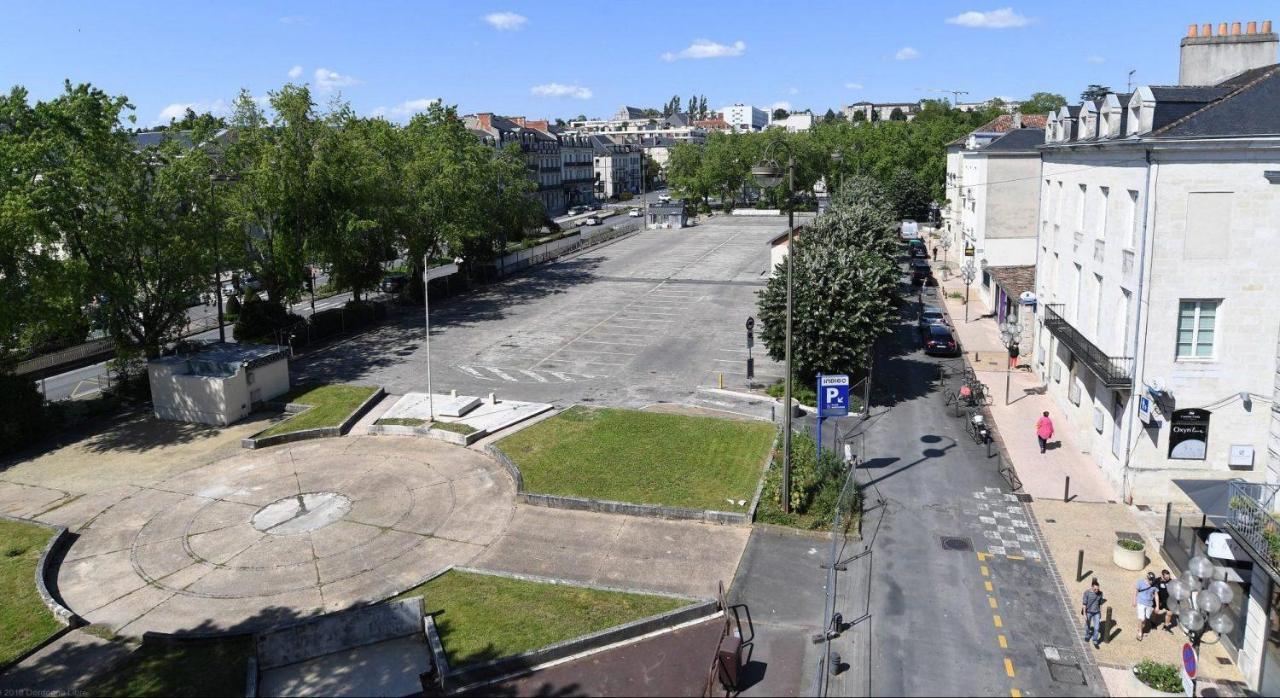 Appartement De Charme Dans Immeuble Haussmannien Périgueux Exteriér fotografie
