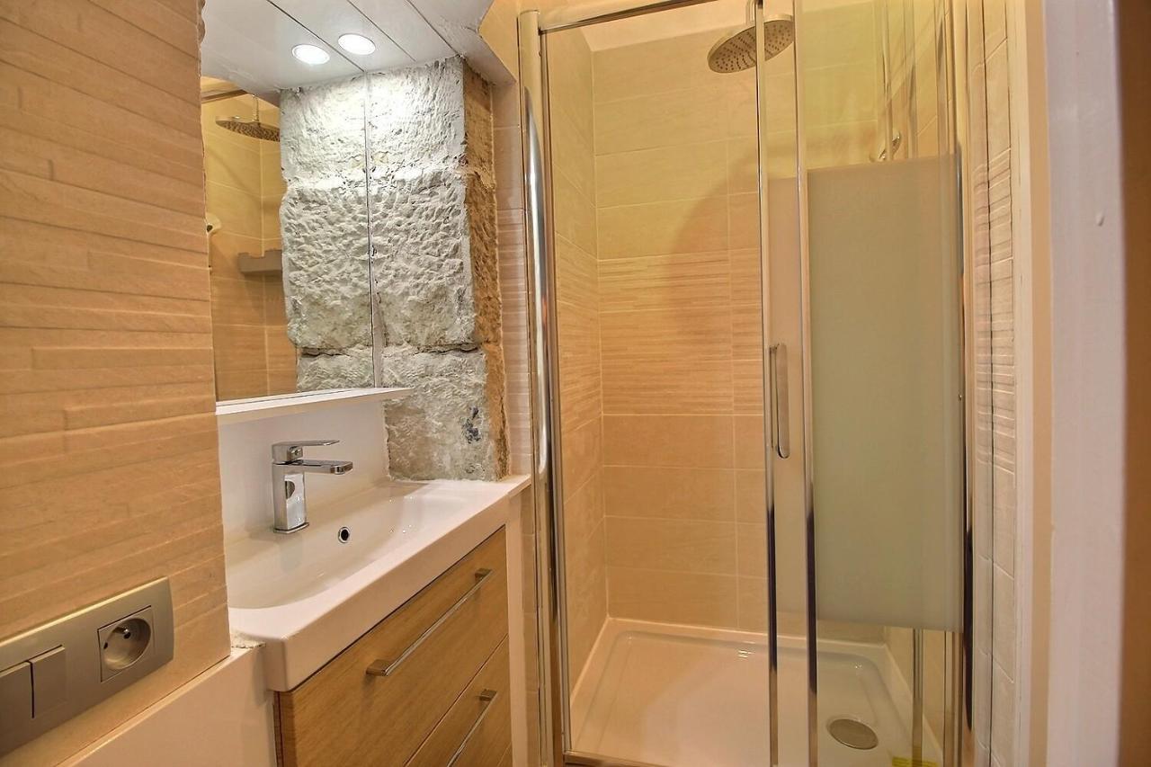 Appartement De Charme Dans Immeuble Haussmannien Périgueux Exteriér fotografie